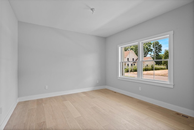 9 Fanning Ave, Hampton Bays, NY 11946 - photo 12