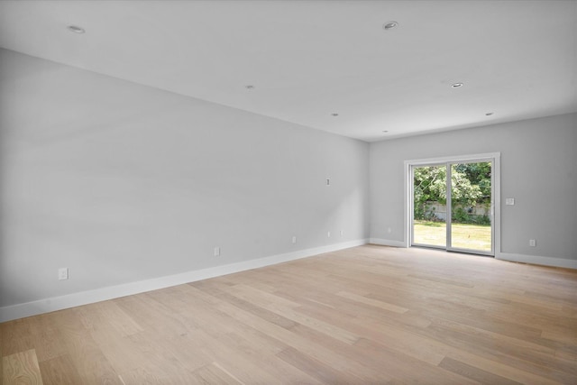 9 Fanning Ave, Hampton Bays, NY 11946 - photo 4