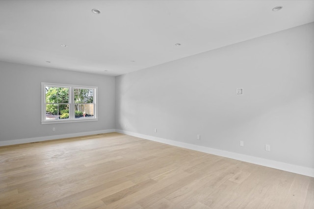 9 Fanning Ave, Hampton Bays, NY 11946 - photo 5