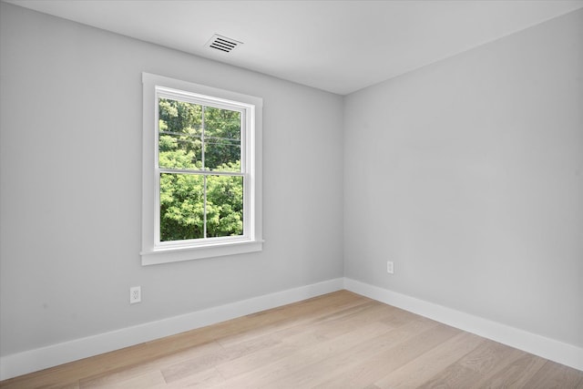 9 Fanning Ave, Hampton Bays, NY 11946 - photo 20