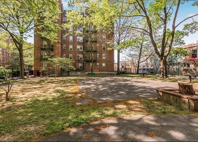 1475 Thieriot Ave Unit 4J, Bronx, NY 10460 - view of community
