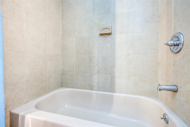 bathroom featuring a bathtub