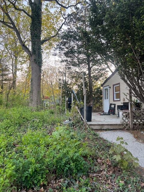 50 Lieper St, Huntington Station, NY 11746 - view of yard with a deck
