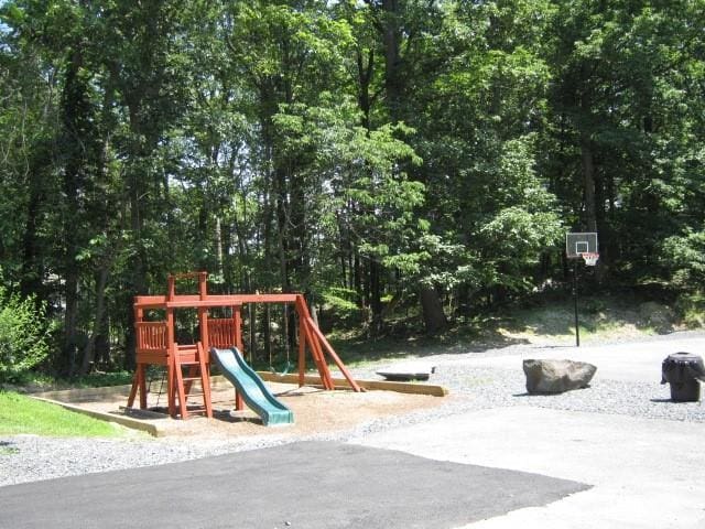 17 Cherry Ct, Highland Mills, NY 10930 - view of community jungle gym