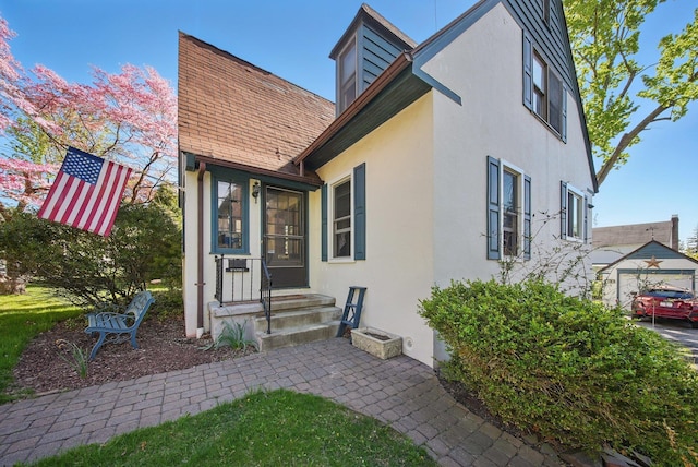 view of front of house with stucco siding