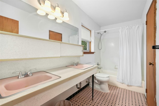 54 Schuyler Dr, Commack, NY 11725 - full bath featuring shower / tub combo, toilet, and double vanity