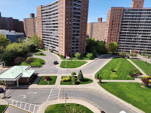 61-55 98th St Unit 8D, Rego Park, NY 11374 - view of property featuring a view of city