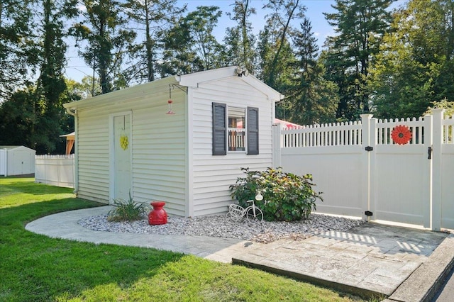 82 E Cedar St, Poughkeepsie, NY 12601 - view of shed