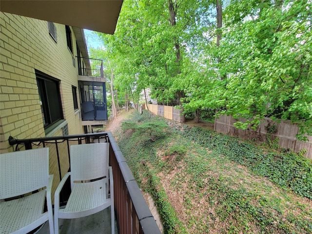 108 Sagamore Rd Unit 5F, Tuckahoe, NY 10707 - view of yard with a balcony and fence
