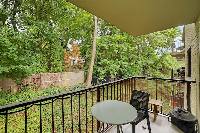 108 Sagamore Rd Unit 5F, Tuckahoe, NY 10707 - view of balcony