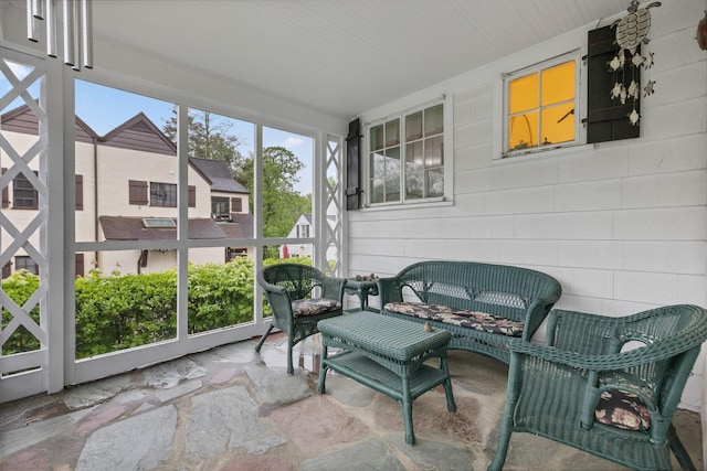 view of sunroom / solarium