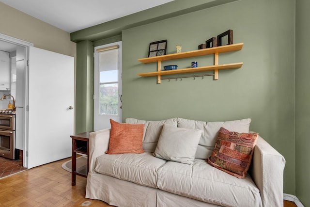 2601 Henry Hudson Pkwy Unit 5E, Bronx, NY 10463 - view of living area