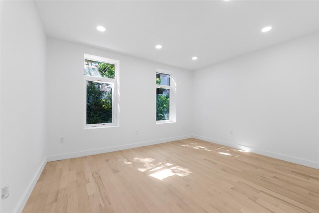 5151/2 E 118th St, New York Manhattan, NY 10035 - photo 2