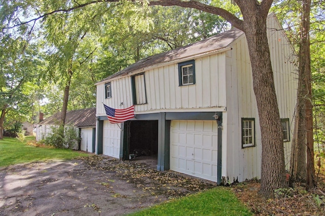 711 Homestead Ave, Maybrook, NY 12543 - view of garage
