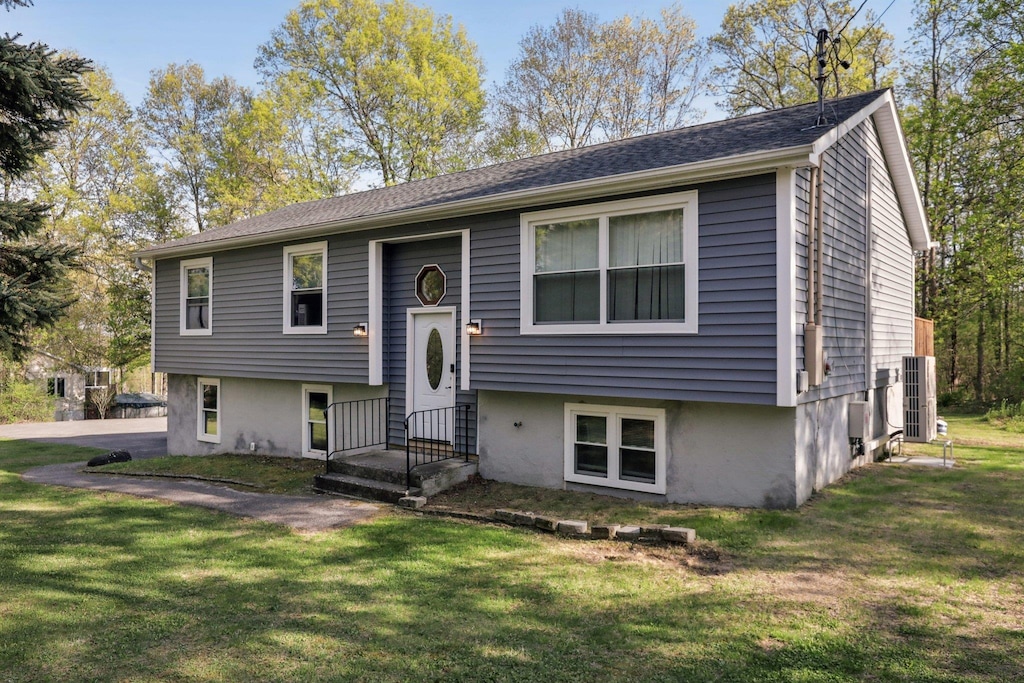 13 Jason Ct, Newburgh, NY 12550 - photo 1