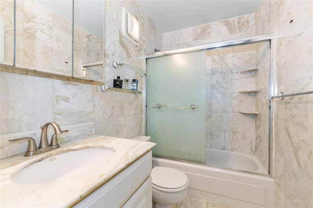 25-40 Shore Blvd Unit 6M, Astoria, NY 11102 - full bath featuring vanity, enclosed tub / shower combo, toilet, and tile walls