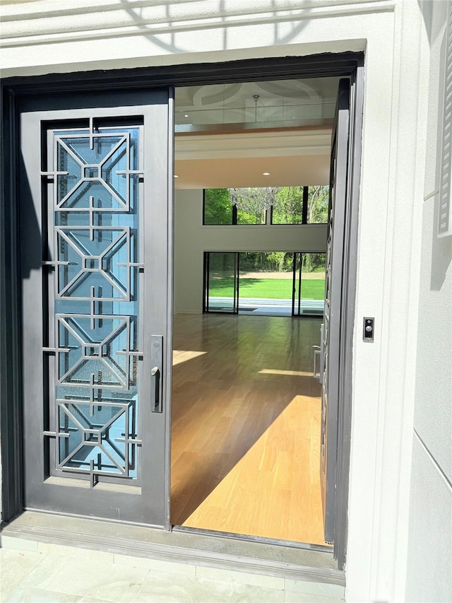 412 Mill River Rd, Oyster Bay, NY 11771 - view of property entrance