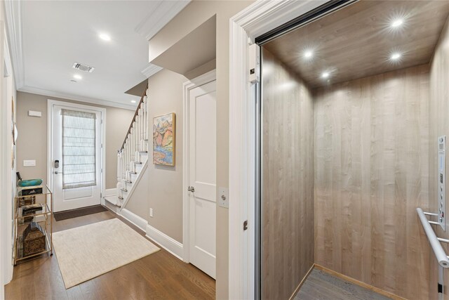 302 Grist Mill Cir, Roslyn, NY 11576 - photo 3