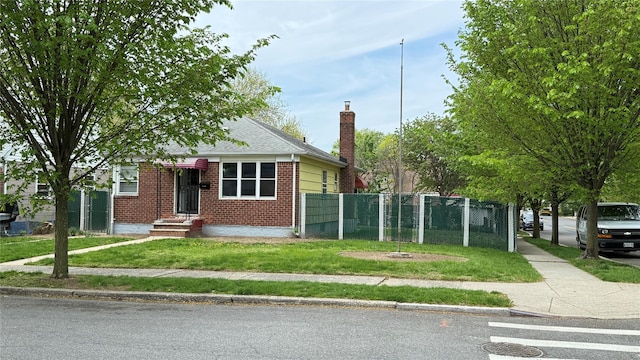 83-04 251st St, Bellerose, NY 11426 - photo 2