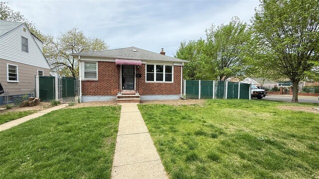 83-04 251st St, Bellerose, NY 11426 - photo 3