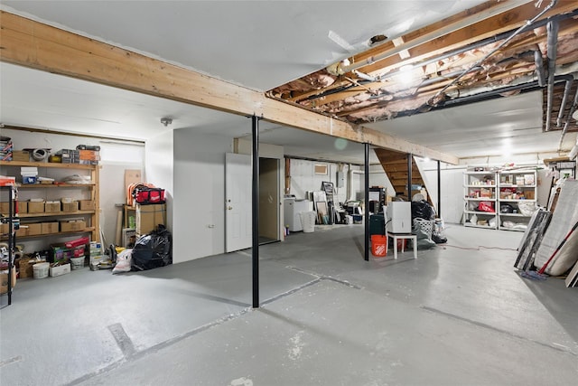 50 Darerka St, Amityville, NY 11701 - unfinished below grade area with washer / clothes dryer