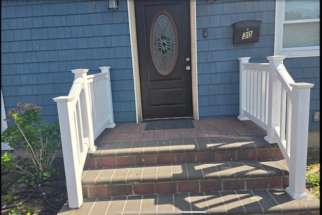 30 Mindres Ave, Brentwood, NY 11717 - view of property entrance