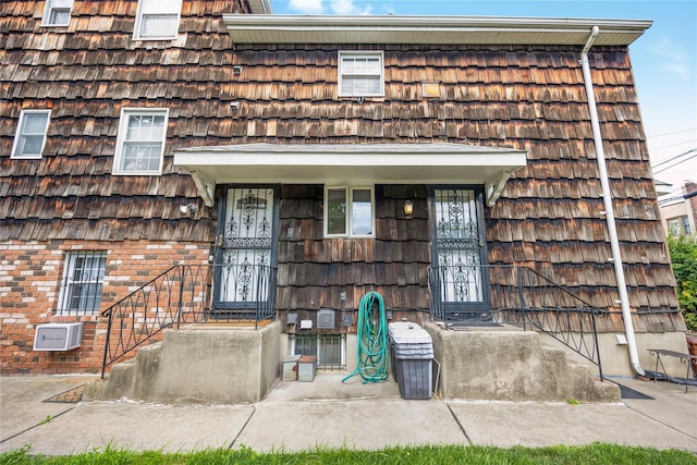 89-04 Doran Ave, Ridgewood, NY 11385 - photo 32