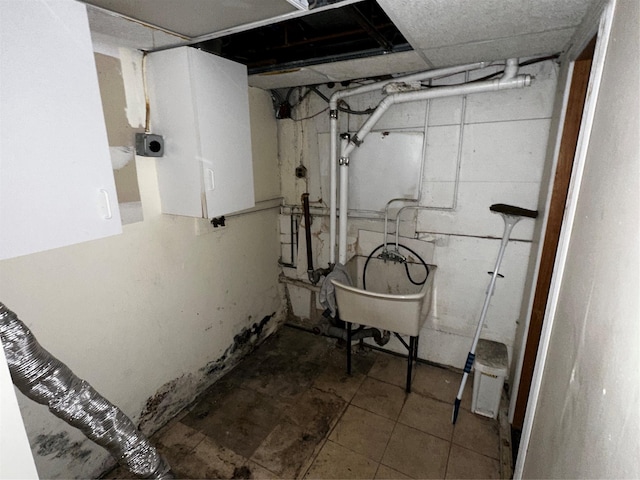 827 Eastfield Rd, Westbury, NY 11590 - view of utility room