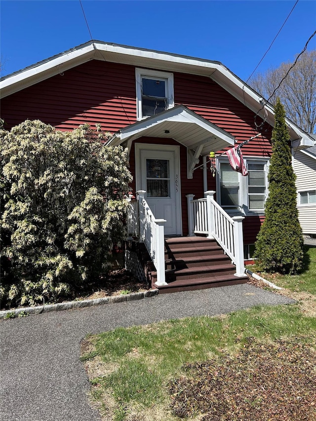 view of front of house