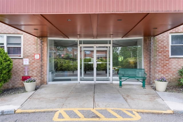 1 Lakeview Dr Unit 1L, Peekskill, NY 10566 - entrance to property with brick siding