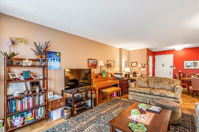 18-15 215th St Unit 4H, Bayside, NY 11360 - photo 7