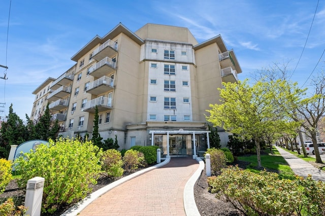 260 Bch 81st St Unit 5T, Rockaway Beach, NY 11693 - view of building exterior