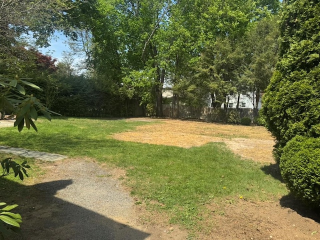 view of yard featuring fence