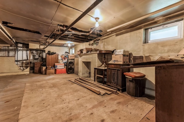 84-52 123rd St, Kew Gardens, NY 11415 - below grade area with washer / dryer and a dry bar