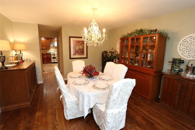 8 Rolling Way, New City, NY 10956 - dining area featuring an inviting chandelier, baseboards, and dark wood-type flooring