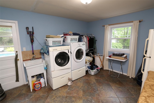8 Rolling Way, New City, NY 10956 - washroom with independent washer and dryer, baseboards, stone finish floor, and laundry area
