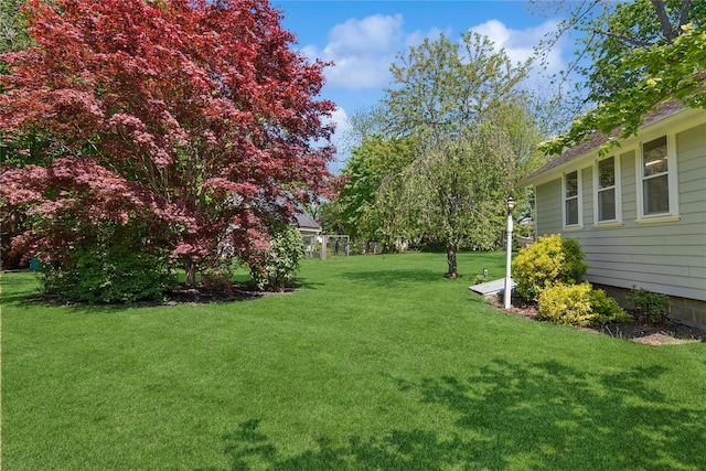 264 Washington Ave, Jamesport, NY 11947 - view of grassy yard