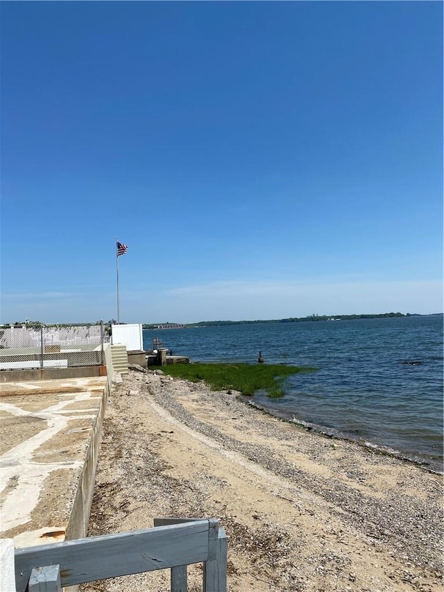 612 Clarence Ave, Bronx, NY 10465 - property view of water