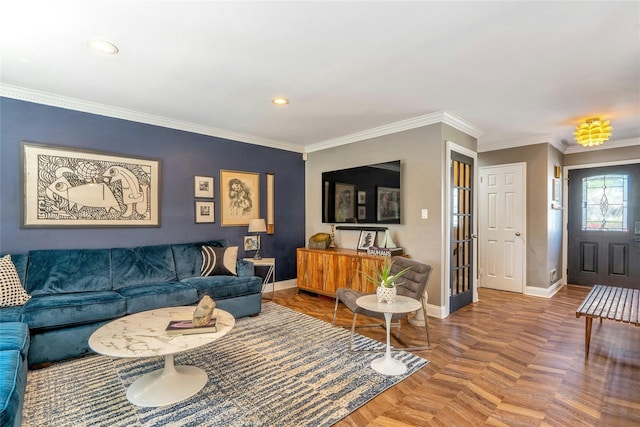 living area featuring baseboards, recessed lighting, and ornamental molding