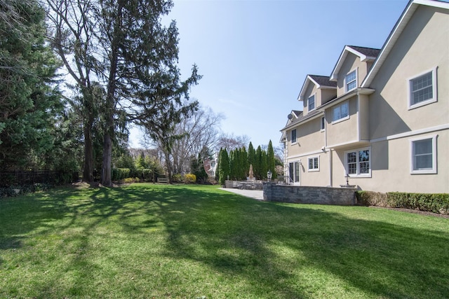 668 Francis St, Pelham, NY 10803 - view of grassy yard