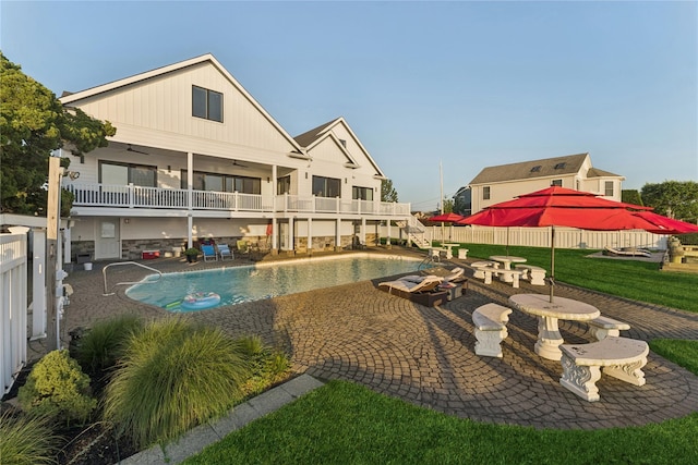 894 S Long Beach Ave, Freeport, NY 11520 - view of swimming pool featuring a patio and a ceiling fan
