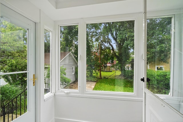224 Leicester St, Port Chester, NY 10573 - view of unfurnished sunroom