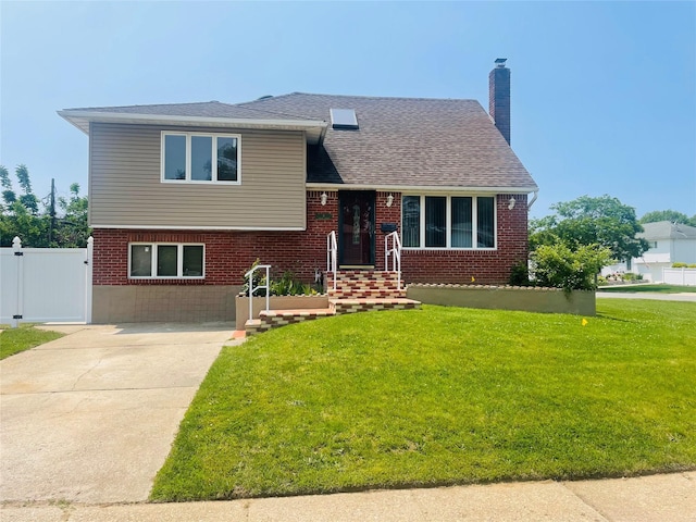 6 Martin St, Massapequa, NY 11758 - photo 1