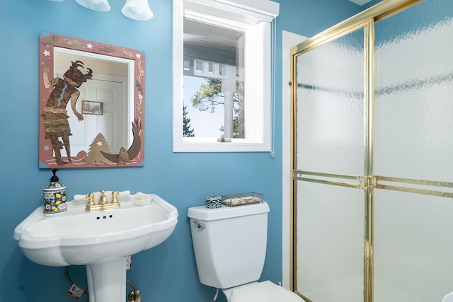 235 S Blvd, Nyack, NY 10960 - bathroom featuring a shower stall and toilet