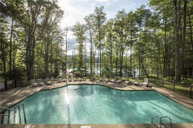 15 Chapin Trl, White Lake, NY 12720 - pool with a patio and fence