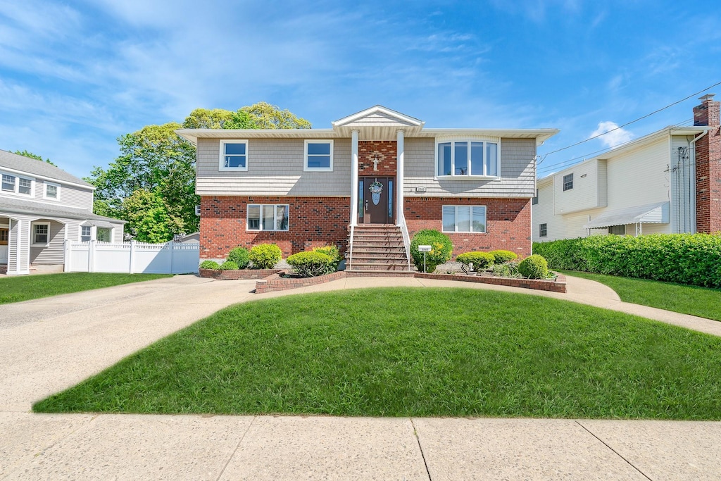 3363 Austin Ave, Wantagh, NY 11793 - photo 1