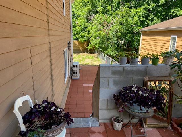 10 Mechanic St, Glen Cove, NY 11542 - photo 24