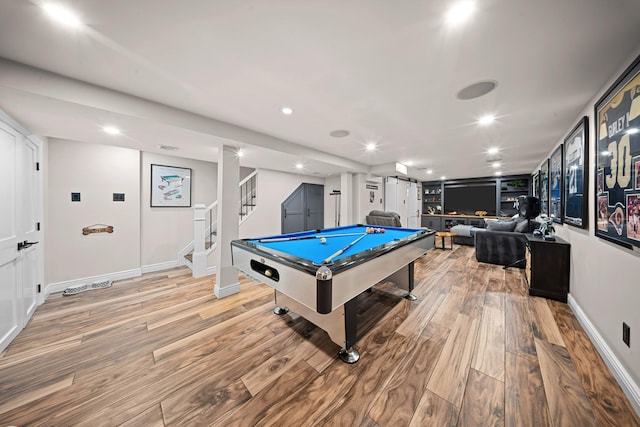 recreation room featuring light wood-type flooring, billiards table, recessed lighting, and baseboards