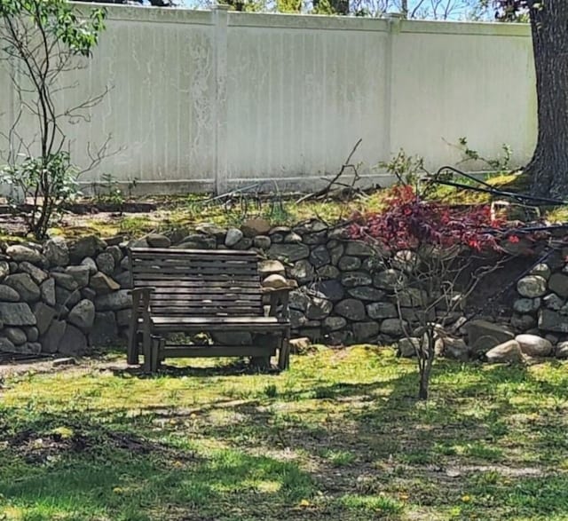 7 Mortimer St, Westhampton Beach, NY 11978 - view of yard with fence