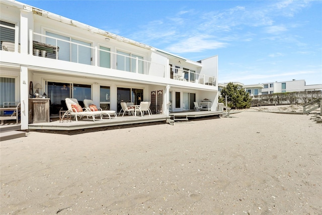 279 Dune Rd Unit 2, Westhampton Beach, NY 11978 - view of rear view of property